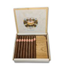 Lot 368 - H.Upmann Amatistas