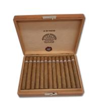 Lot 36 - H.Upmann Sir Winston