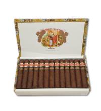 Lot 378 - Romeo y Julieta Robustos 