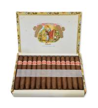 Lot 379 - Romeo y Julieta Celestiales Finos