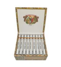 Lot 38 - Romeo y Julieta Churchills 