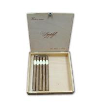 Lot 390 - Davidoff No.1   