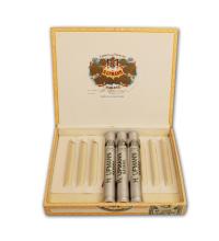 Lot 40 - H.Upmann Monarchs