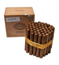 Lot 422 - El Rey Del Mundo Petit Coronas