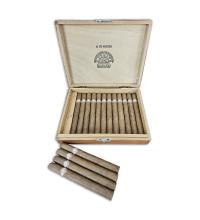 Lot 426 - H. Upmann Sir Winston