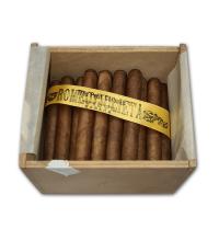 Lot 437 - Romeo y Julieta Tres Petit Coronas