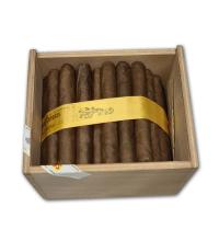 Lot 439 - Romeo y Julieta Tres Petit Coronas