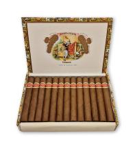 Lot 463 - Romeo y Julieta Petit Coronas