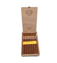 Lot 480 - El Rey Del Mundo La Reina