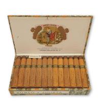 Lot 500 - Romeo y Julieta Cedros de Luxe No. 3