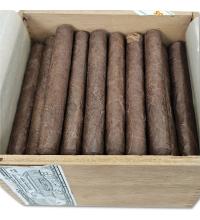 Lot 505 - Por Larranaga Petit Coronas