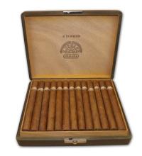 Lot 51 - H.Upmann Sir Winston