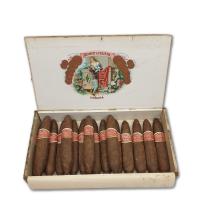 Lot 510 - Romeo y Julieta Bouquets