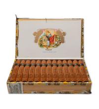 Lot 517 - Romeo y Julieta Cedros de Luxe No. 3