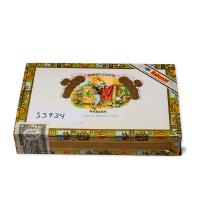 Lot 523 - Romeo y Julieta Petit Coronas