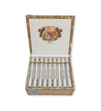 Lot 529 - Romeo y Julieta Churchills 
