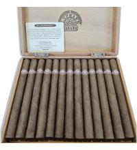 Lot 532 - H.Upmann Sir Winston