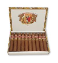 Lot 535 - Romeo y Julieta Wide Churchills 