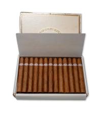 Lot 586 - Rafael Gonzalez  Coronas Extra