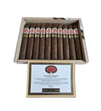 Lot 589 - Hoyo de Monterrey Short Hoyo Piramides 