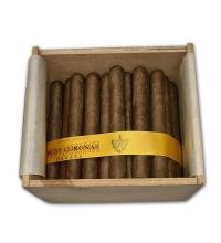 Lot 599 - Por Larranaga Petit Coronas