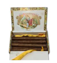 Lot 637 - Romeo y Julieta Cazadores