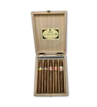 Lot 663 - Seleccion Piramides