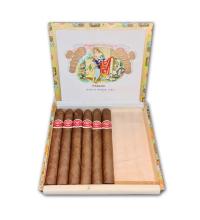 Lot 66 - Romeo y Julieta Petit Coronas