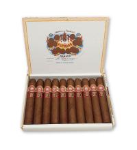 Lot 75 - H.Upmann Royal Robustos