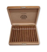 Lot 76 - H.Upmann Sir Winston