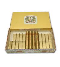 Lot 818 - Partagas Petit Coronas Tubulares