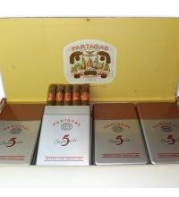 Lot 86 - Partagas Capitols