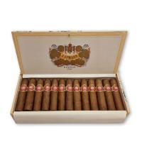 Lot 96 - H. Upmann Half Corona