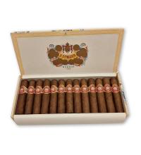Lot 97 - H. Upmann Half Corona