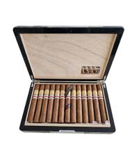 Lot 98 - Por Larranaga Robusto Superior