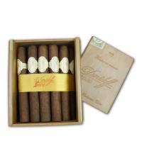 Lot 179 - Davidoff 2000