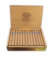 Lot 293 - Romeo y Julieta Petersons Numero 10