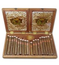 Lot 79 - Romeo y Julieta Salesman&#39s sample case