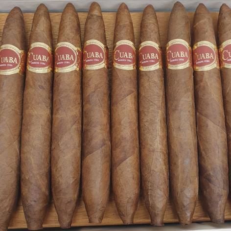 Lot 101 - Cuaba Exclusivos