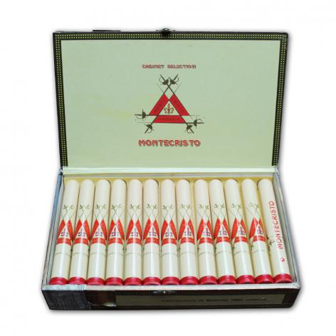 Lot 104 - Montecristo Tubos