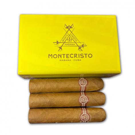 Lot 104 - Montecristo Petit Edmundo