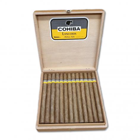 Lot 104 - Cohiba Lanceros