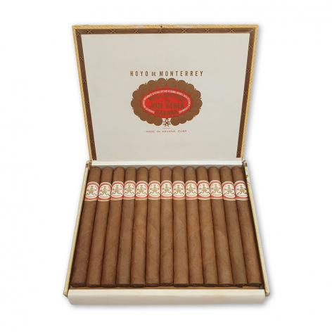 Lot 104 - Hoyo de Monterrey Churchills