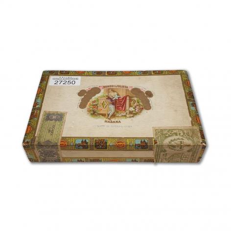 Lot 105 - Romeo y Julieta Celestiales Finos