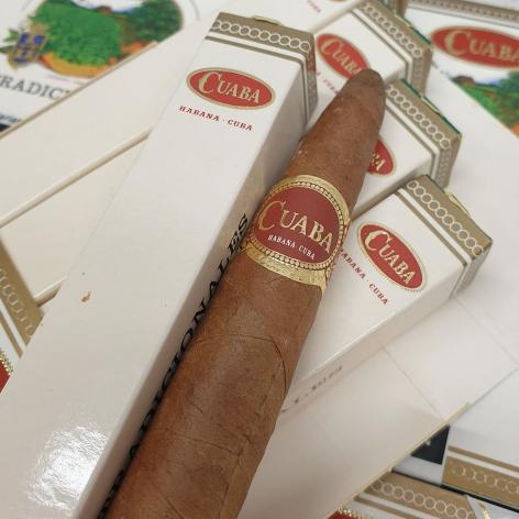 Lot 105 - Cuaba Tradicionales