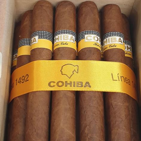 Lot 105 - Cohiba Siglo IV