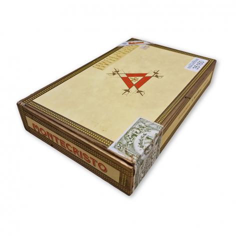 Lot 105 - Montecristo No. 2