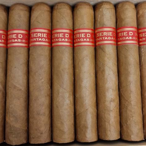 Lot 105 - Partagas Serie D No.4