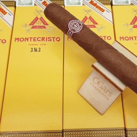 Lot 106 - Montecristo No. 3