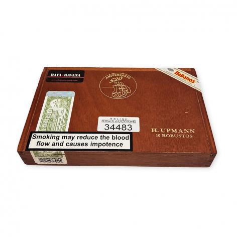 Lot 106 - H. Upmann Robustos